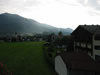 Fuschl am See: Uitizcht vanuit Pension Ellmaustein (36kb)