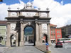 Innsbruck - Maria Theresia Strasse: Triumphpforte (100kb)